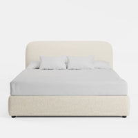 מיטה זוגית LIV מרופדת בבוקלה עם ראש מיטה מעוגל