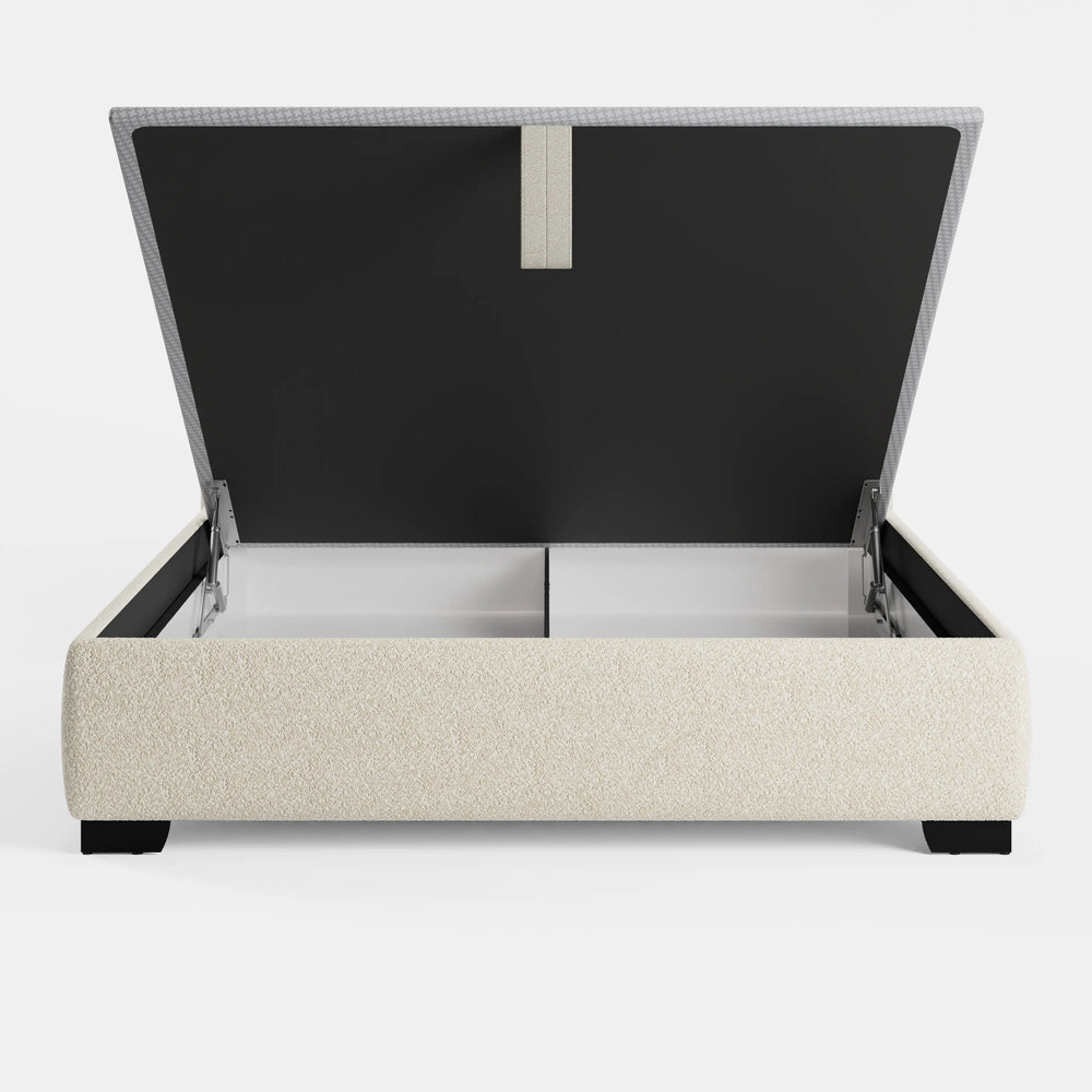 Astrid | מיטה זוגית בעיצוב רך ואלגנטיות נורדית