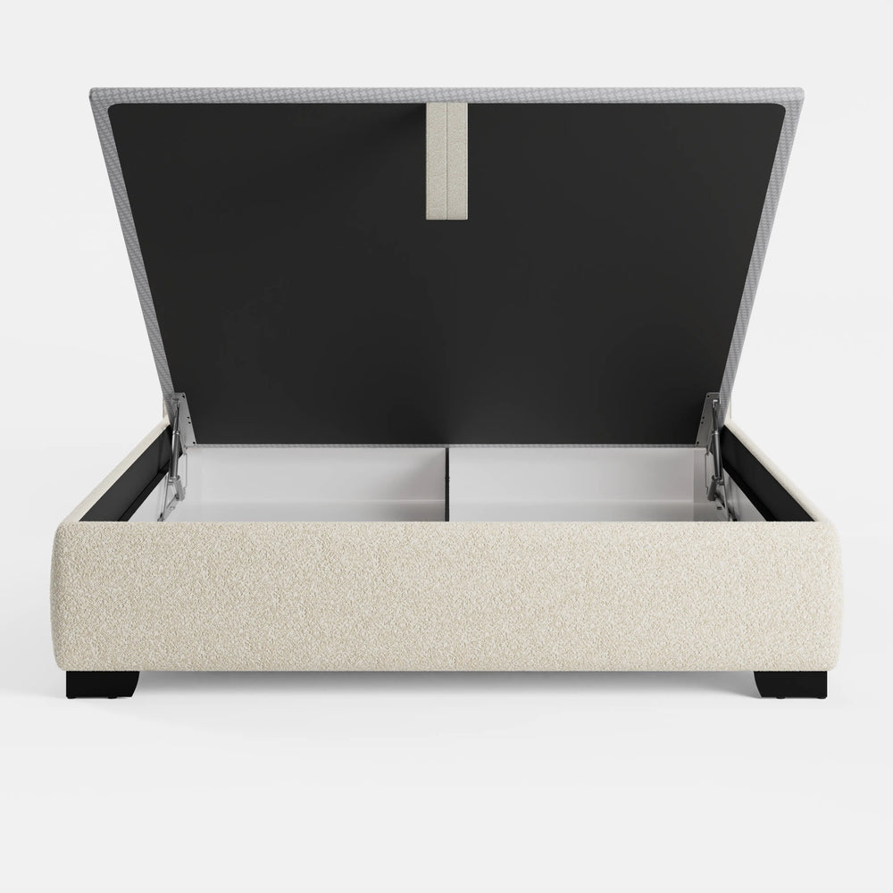 מיטה זוגית Thora בבוקלה עם גב מעוגל