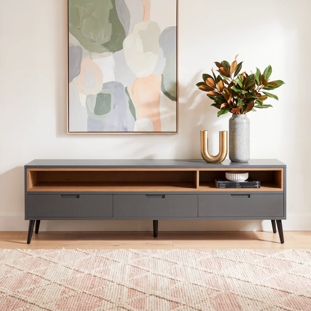 מזנון לסלון בעיצוב מודרני בקווים נקיים עם מגירות ותאים פתוחים