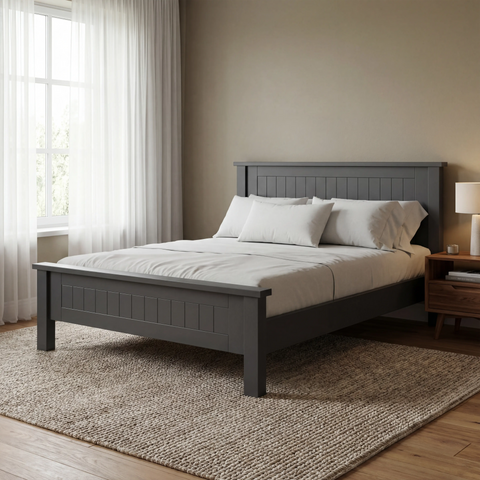 מיטה זוגית בעיצוב כפרי מודרני עם לוחות אנכיים וגימור מט