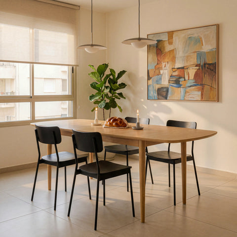 Rovin | שולחן אוכל מעץ מלא בעיצוב מודרני חמים