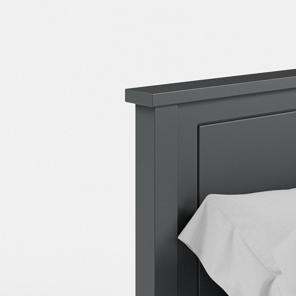 מיטה זוגית בעיצוב קלאסי מודרני עם פאנלים שקועים