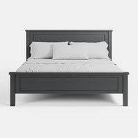 מיטה זוגית בעיצוב קלאסי מודרני עם פאנלים שקועים