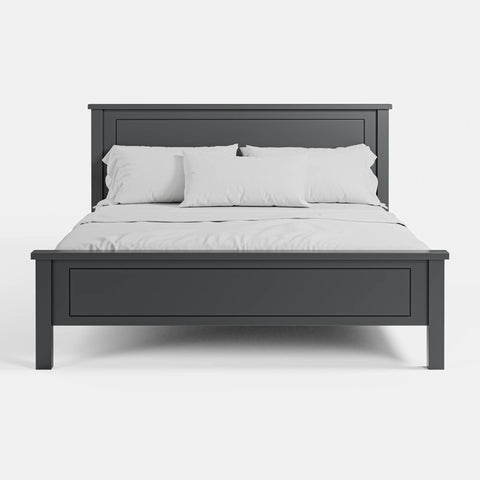 מיטה זוגית בעיצוב קלאסי מודרני עם פאנלים שקועים