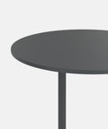 שולחן נשכן עגול מודרני עם פלטה מחופה פורניר ובסיס מתכת שחור | אפור בטון