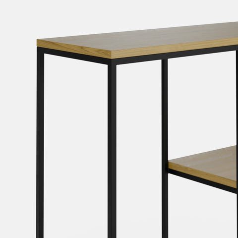 קונסולה מתכת עם מדפי עץ בעיצוב מודרני מינימליסטי