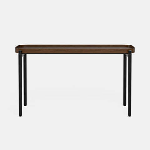 שולחן צד לסלון מעץ ומתכת שחורה בעיצוב מודרני תעשייתי רך | אגוז