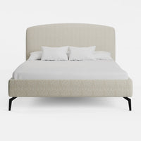 מיטה זוגית Maren בבוקלה עם גב מעוגל ורגלי מתכת