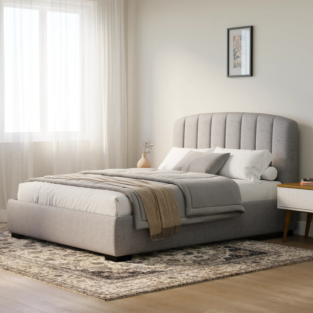 מיטה זוגית עם ארגז מצעים Inger PLUS עם גב קמור מתופש