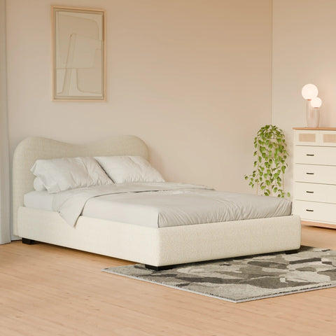 Astrid | מיטה זוגית בעיצוב רך ואלגנטיות נורדית