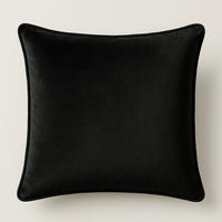 זוג כריות נוי מבד קטיפה מבריק בגוון שחור