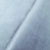 זוג כריות נוי מבד קטיפה מבריק בגוון תכלת רך