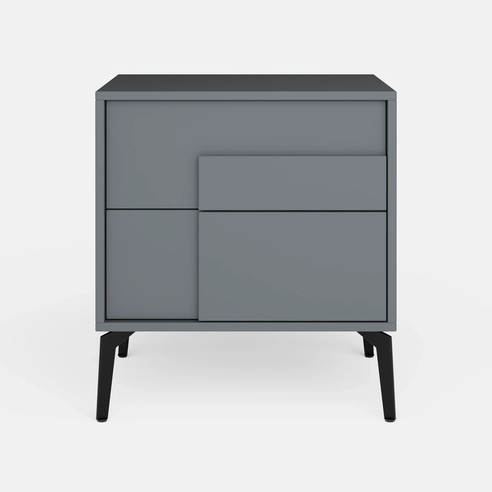 שידת לילה מודרנית Covert עם חזית גאומטרית, רגלי מתכת ועיצוב מינימליסטי־פיסולי | פוני סטייל