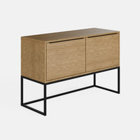 קונסולה Virgo בעיצוב מודרני־מינימליסטי עם דלתות אחסון ורגלי מתכת קלות | פוני סטייל