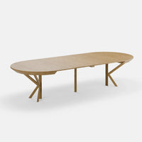 Lorne – שולחן אוכל עגול נפתח עד 18 סועדים עם רגלי עץ אלון ועיצוב סקנדינבי