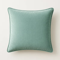 זוג כריות נוי מבד קטיפה מבריק בגוון ירוק מרענן