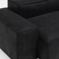 ספת רביצה מודרנית בעיצוב מינימליסטי נועז