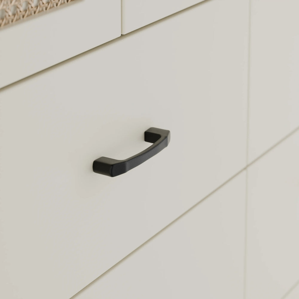 שידת מגירות בוהו שיק Plush עם 16 תאים, חזיתות ראטן ורגלי עץ מלא | פוני סטייל