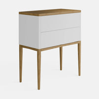 קונסולה מעוצבת Hvit עם מגירות טאץ', רגלי עץ מלא ופלטת פורניר בעיצוב סקנדינבי נקי | פוני סטייל