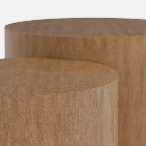 סט שולחנות סלון עגולים Perlo בעיצוב מינימליסטי עם גימור פורניר עץ טבעי