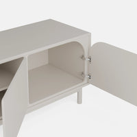 מזנון טלוויזיה מודרני Arc בגוון בהיר עם דלתות מעוגלות ורגליים דקות