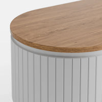 מזנון טלוויזיה מעוגל Turo עם פלטת פורניר, קלאפות ומגירות בעיצוב אובלי אלגנטי