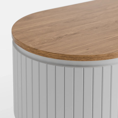 מזנון טלוויזיה מעוגל Turo עם פלטת פורניר, קלאפות ומגירות בעיצוב אובלי אלגנטי