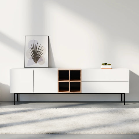 מזנון טלוויזיה מודרני Hav בעיצוב מינימליסטי עם כוורת פורניר אלון ורגלי מתכת