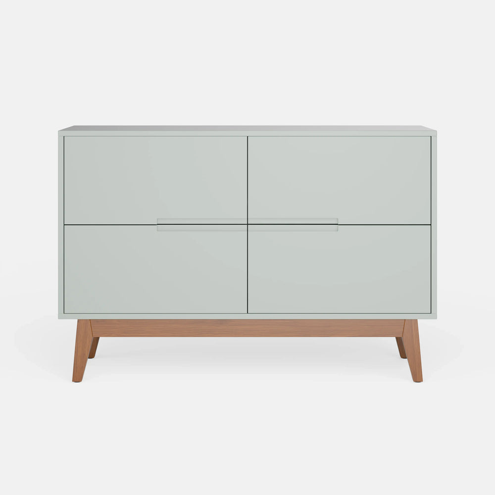 שידה כפרית Edda בגימור אפוקסי בהיר, 4 מגירות ורגלי עץ אלון טבעי | פוני סטייל